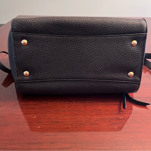 Ferragamo Double Handle Bag (S) - Picture 4 of 16